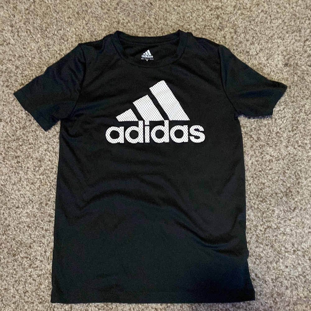 Black and white shirt, boys